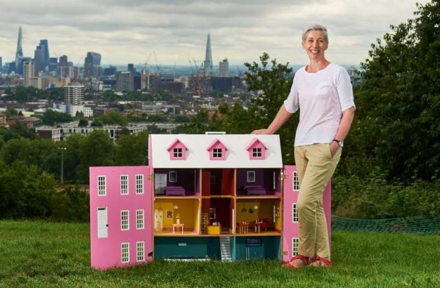 Kate Hallaran and bee hotel